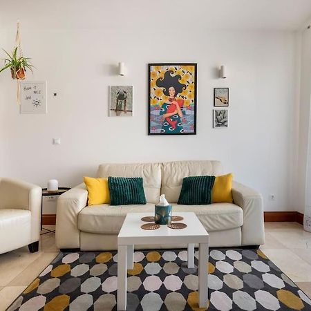 Seaesta Apartment Pool And Beach Слатине Экстерьер фото